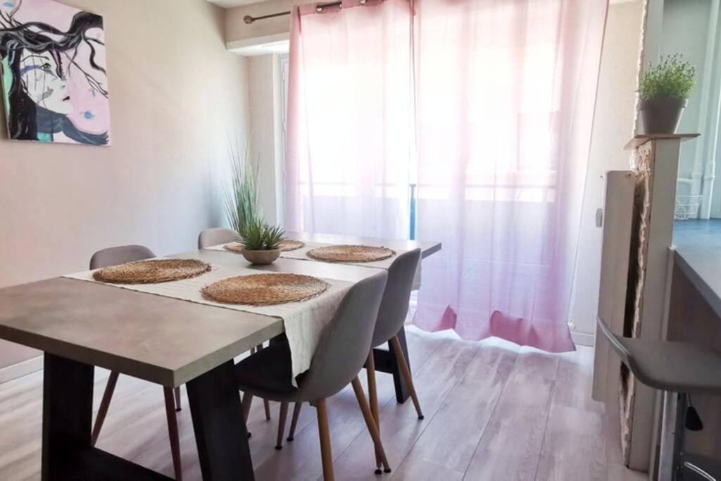Appartement F2 Cosy Proche Centre ストラスブール エクステリア 写真